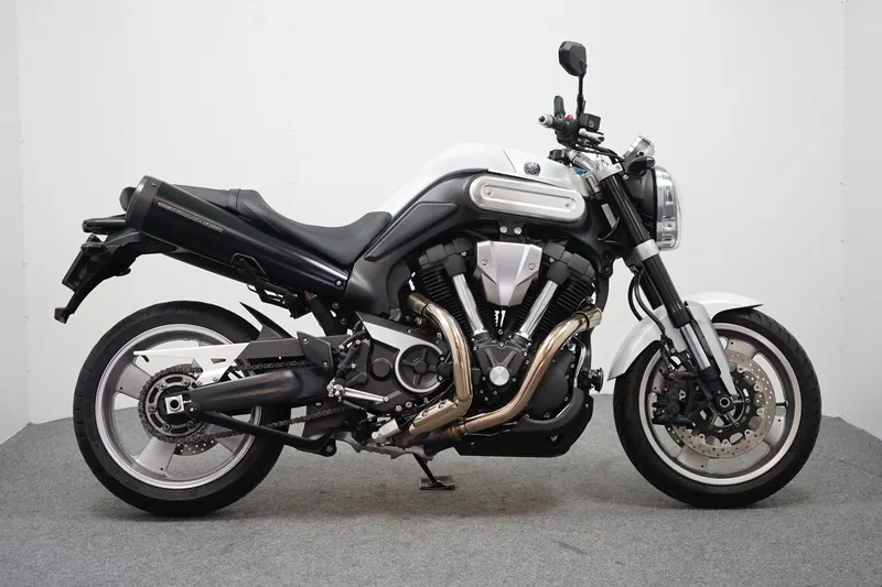 Yamaha MT-01 (2011)