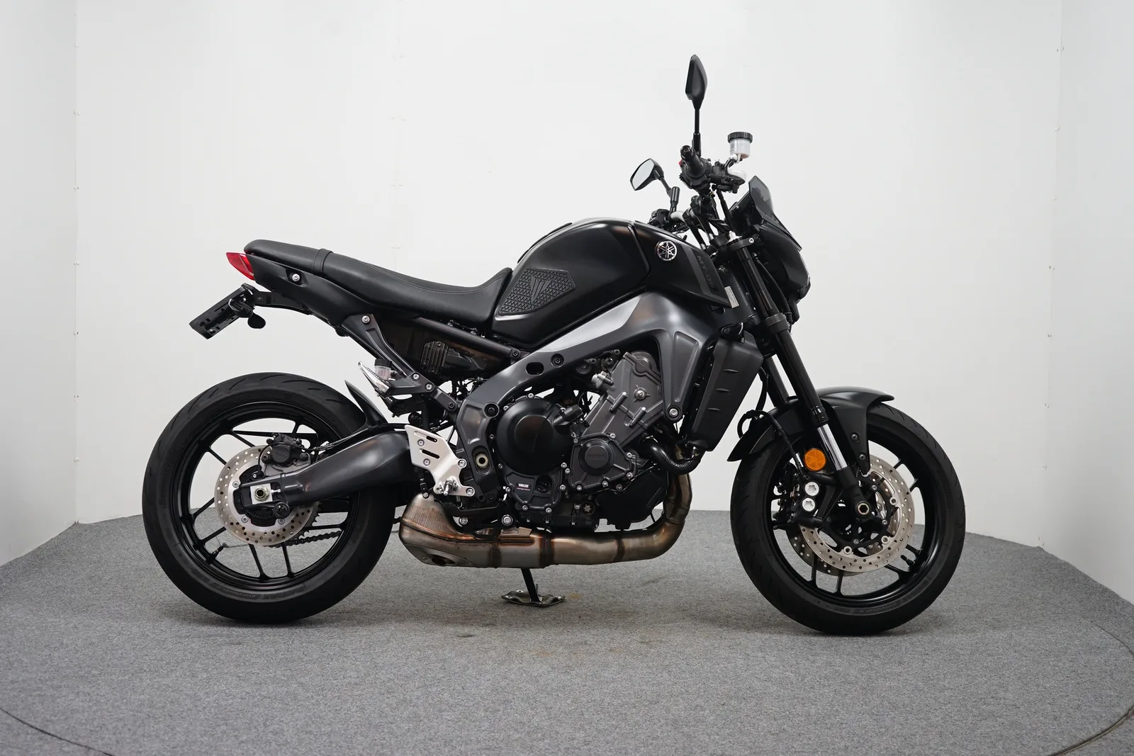 Yamaha MT-09 (2023) — foto 1