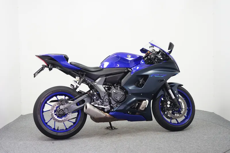 Yamaha YZF-R7 (2022)