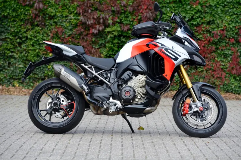 Ducati Multistrada V4 RS (2024)