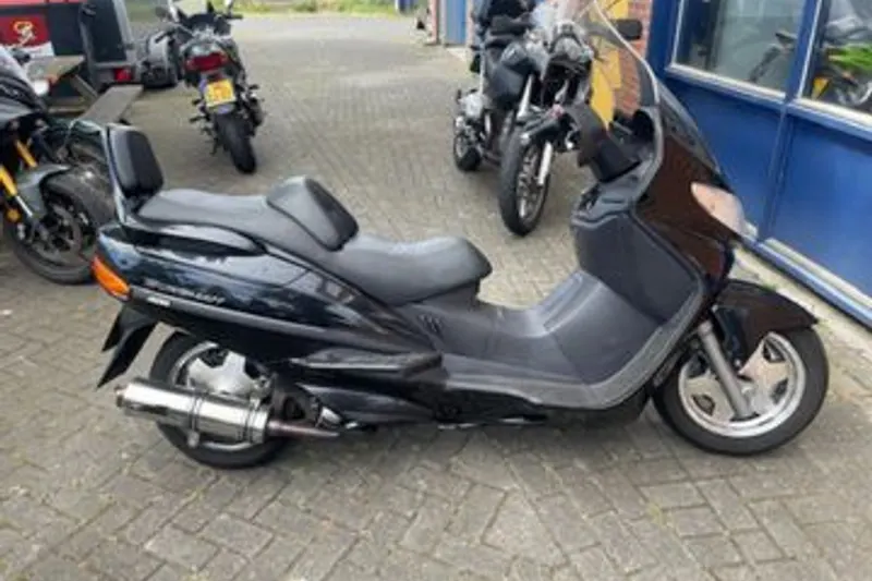 Suzuki AN 400 Burgman (2000)