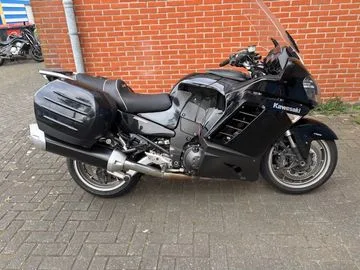 Kawasaki 1400 GTR (2008) — foto 1