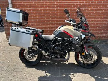 Benelli TRK 702 (2025) — foto 1
