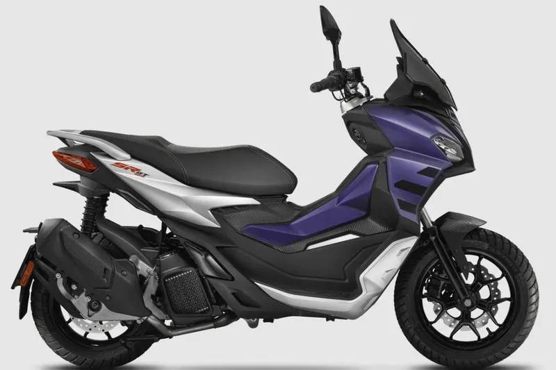 Aprilia SR GT 200 (2024)