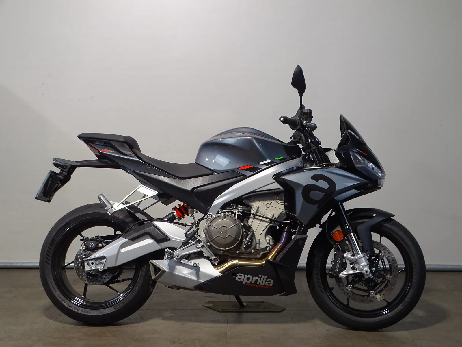 Aprilia Tuono 660 (2024) — foto 1
