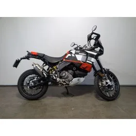 Ducati DESERT X (2023) — foto 1