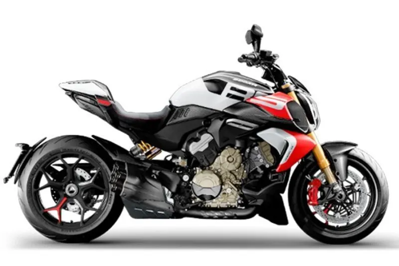 Ducati Diavel V4 RS (2026)