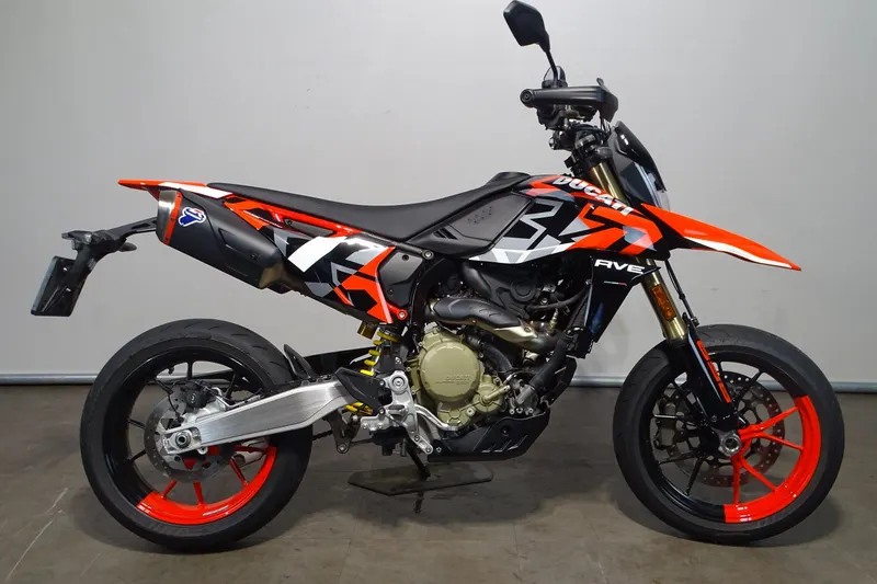 Ducati Hypermotard 698 Mono RVE (2025)