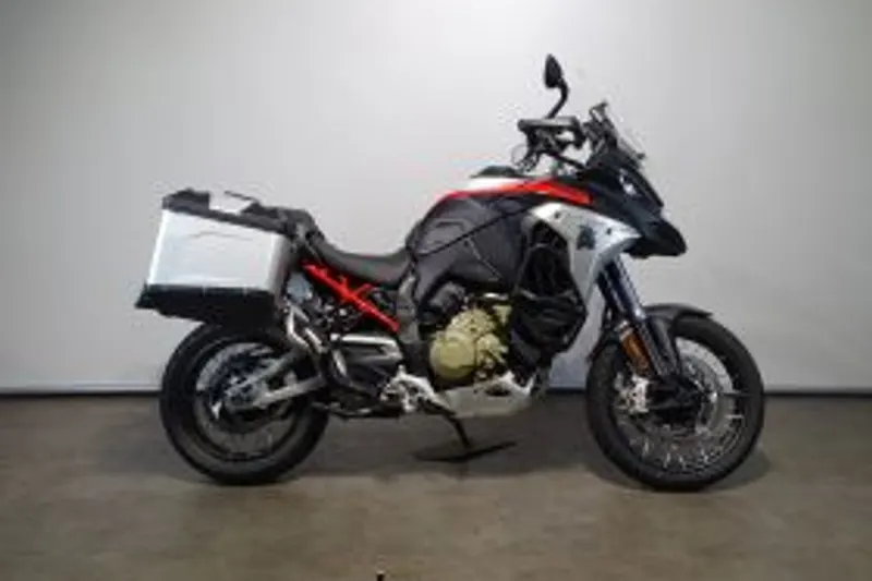 Ducati MULTISTRADA V4 RALLY FULL (2024)