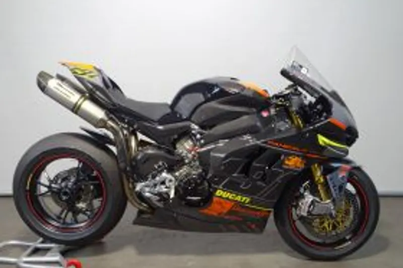 Ducati PANIGALE V4 R (2020)