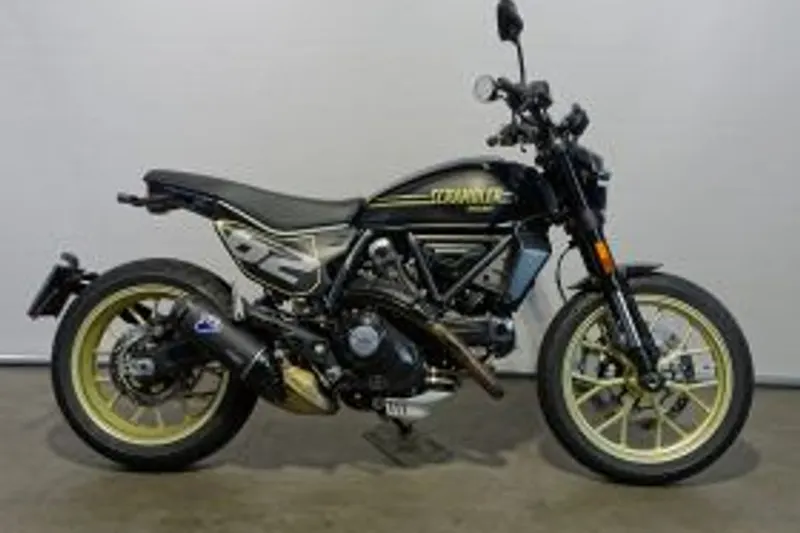 Ducati SCRAMBLER FULL THROTTLE (2025)