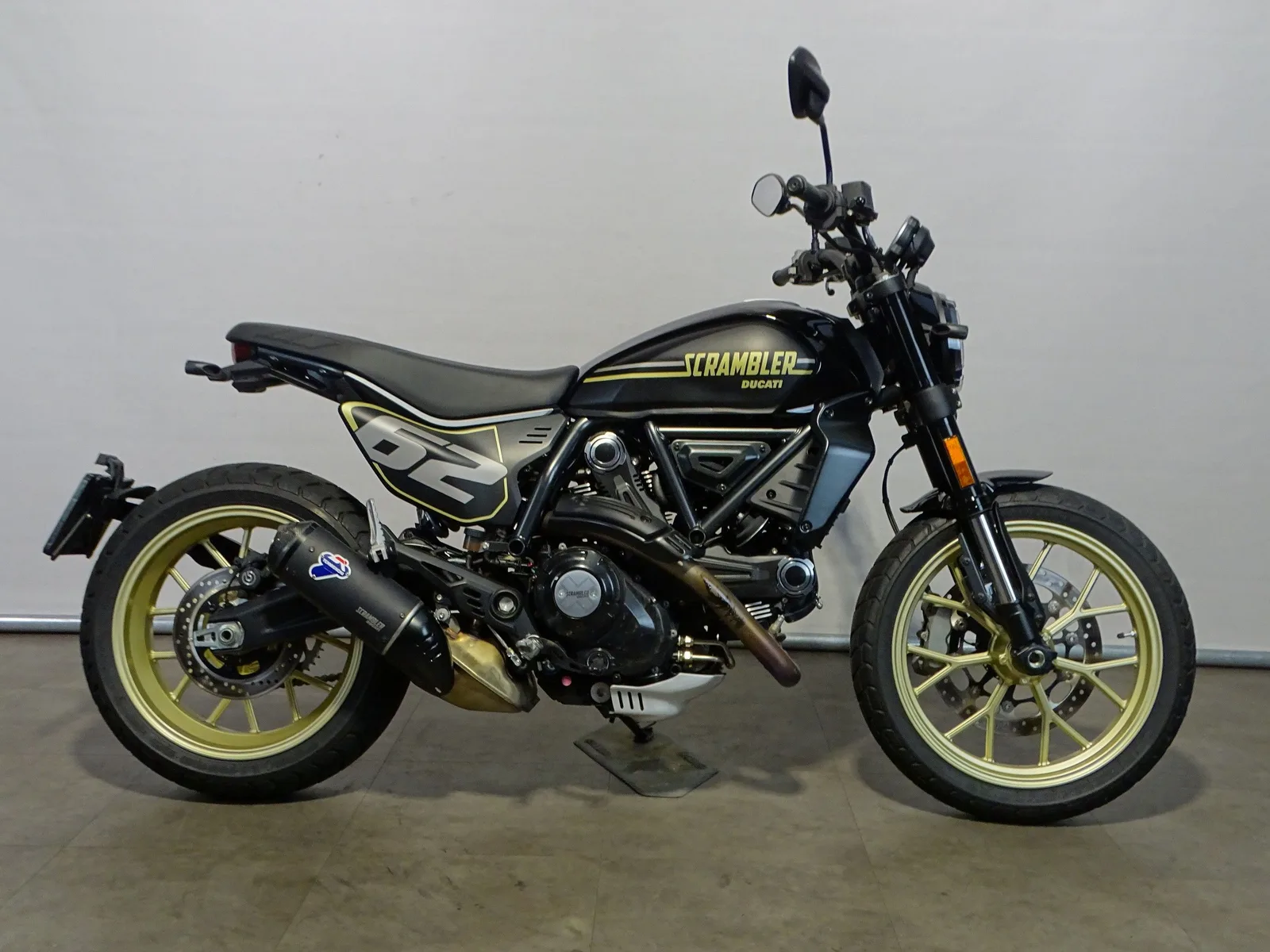 Ducati Scrambler Full Throttle (2025) — foto 1