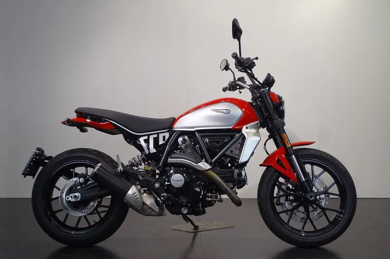 Ducati Scrambler Icon (2024)