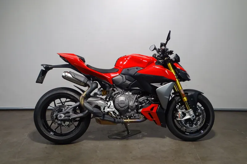 Ducati Streetfighter V2 (2026)