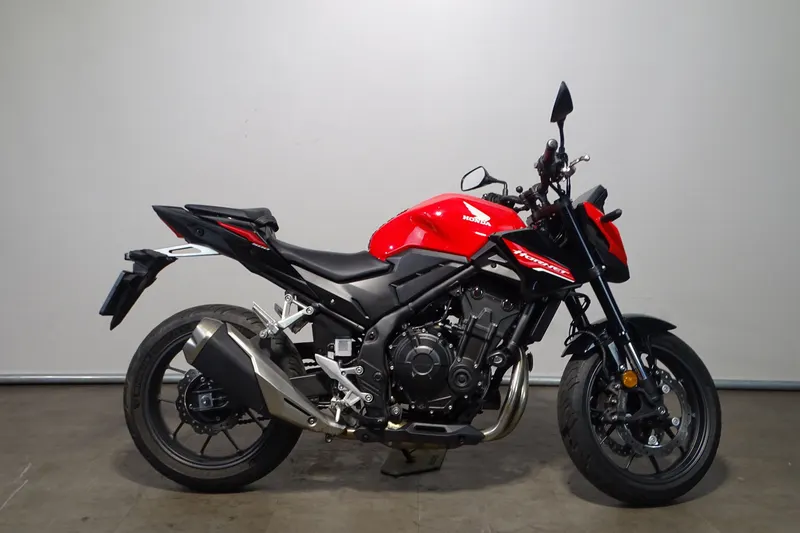 Honda CB500 (2025)