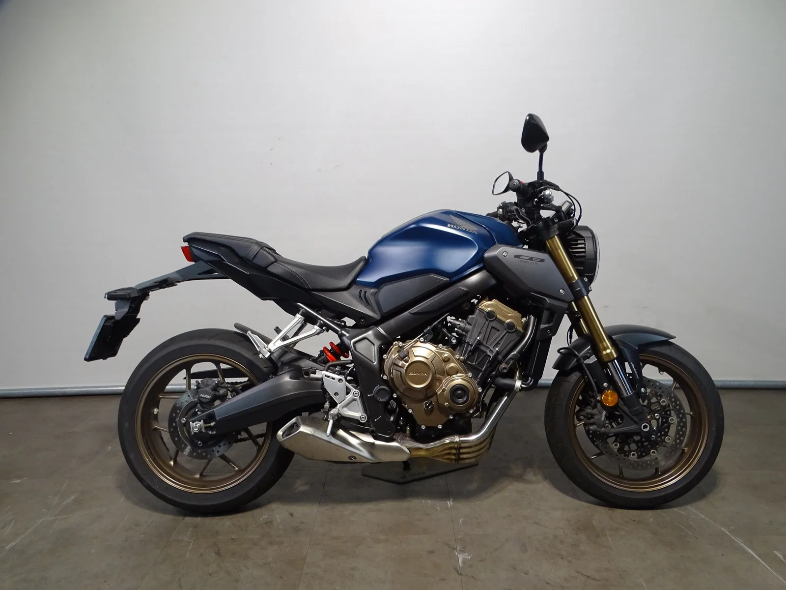 Honda CB650R (2023) — foto 1