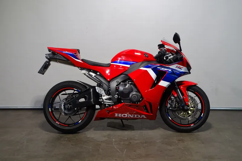 Honda CBR600RR (2025)
