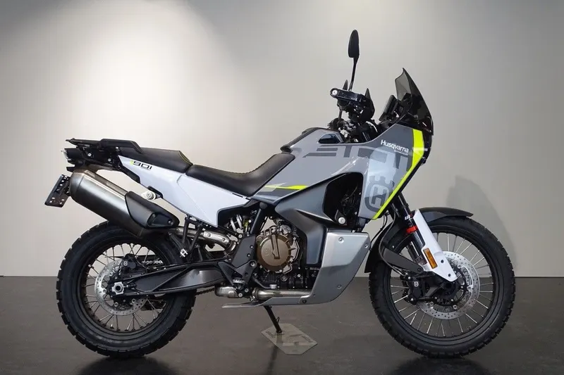 Husqvarna 901 Norden (2024)