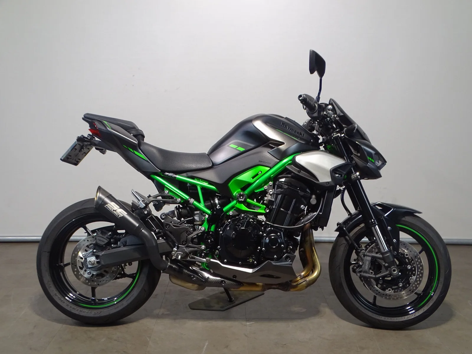 Kawasaki Z900 (2025) — foto 1