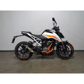 KTM 390 DUKE ABS (2023) — foto 1