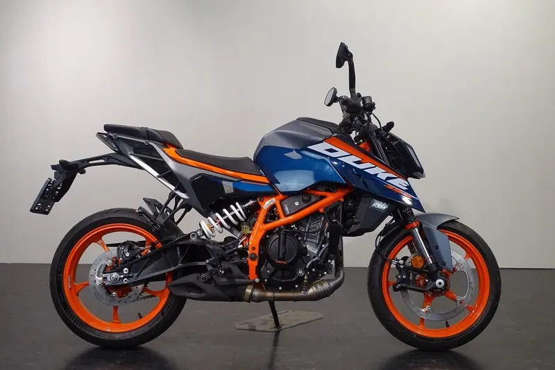 KTM 390 Duke (2024)