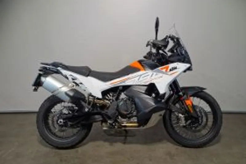 KTM 790 ADVENTURE (2025)