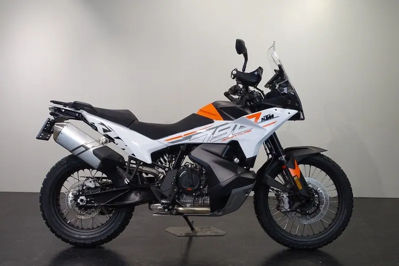 KTM 790 Adventure (2024)