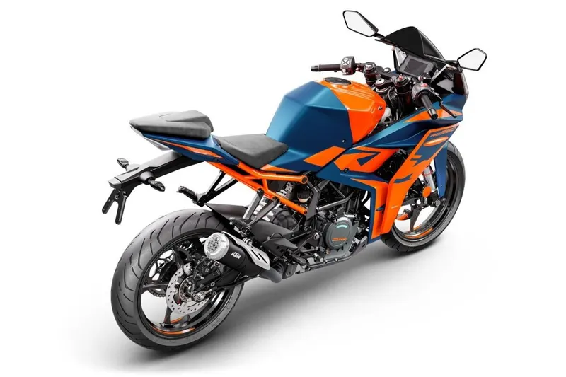 KTM RC 390 (2024)