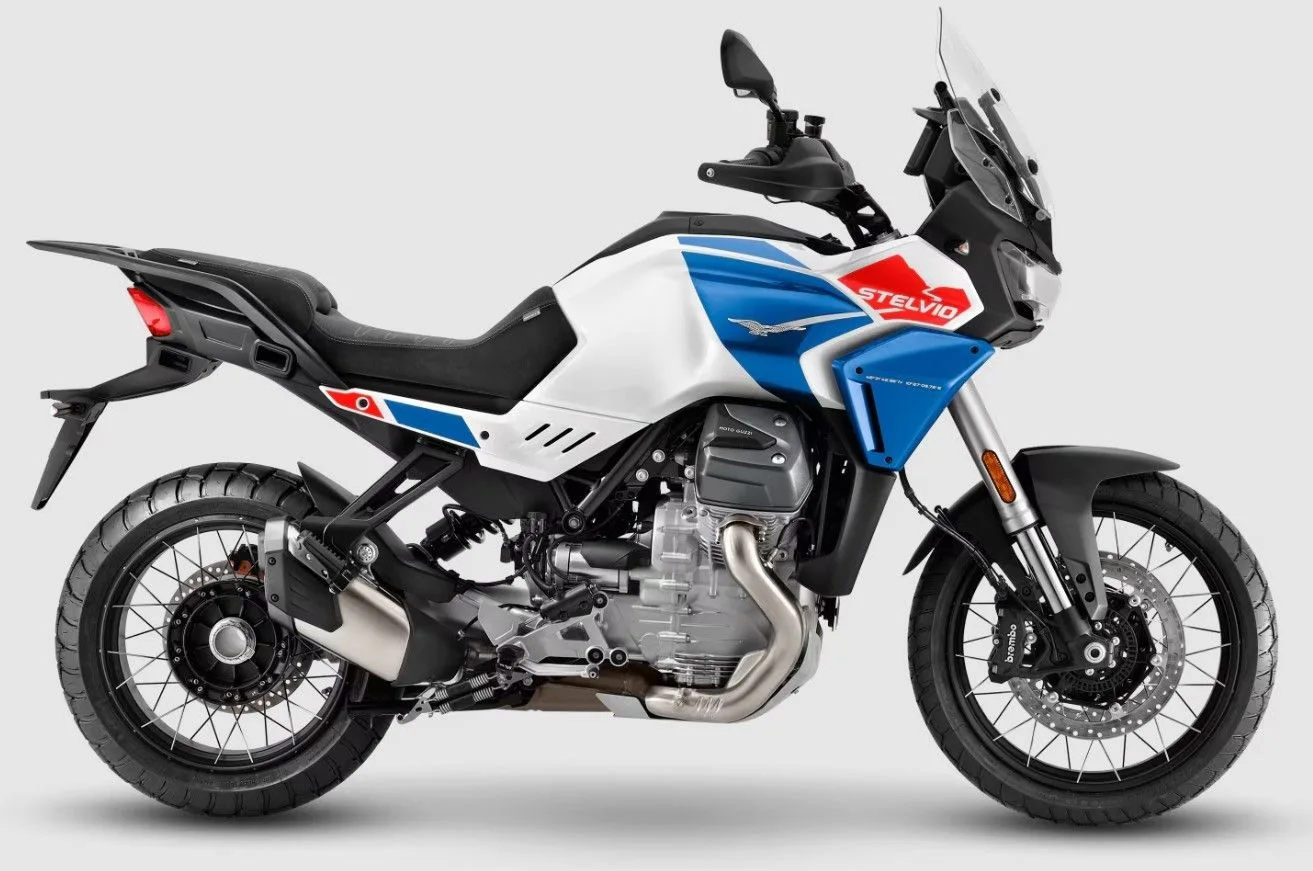 Moto Guzzi Stelvio (2025) — foto 1