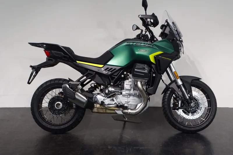 Moto Guzzi Stelvio (2026)