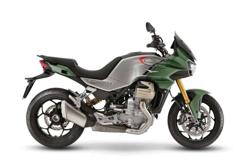 Moto Guzzi V100 Mandello S (2026)