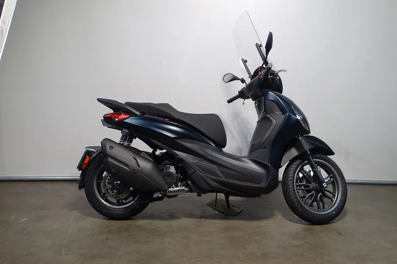Piaggio Beverly (2023)