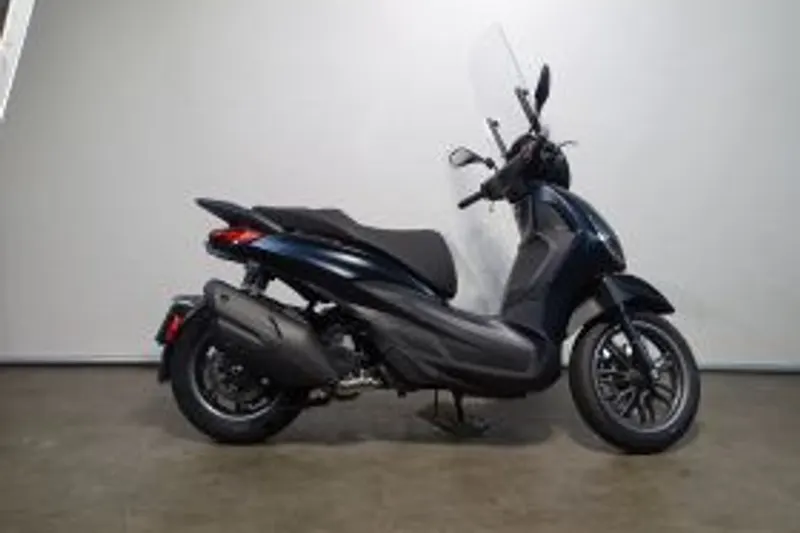 Piaggio Beverly 400 S (2023)