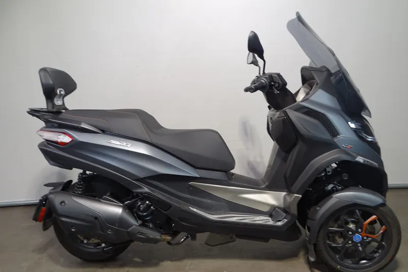 Piaggio MP3 EXCLUSIVE 530 HPE (2024)