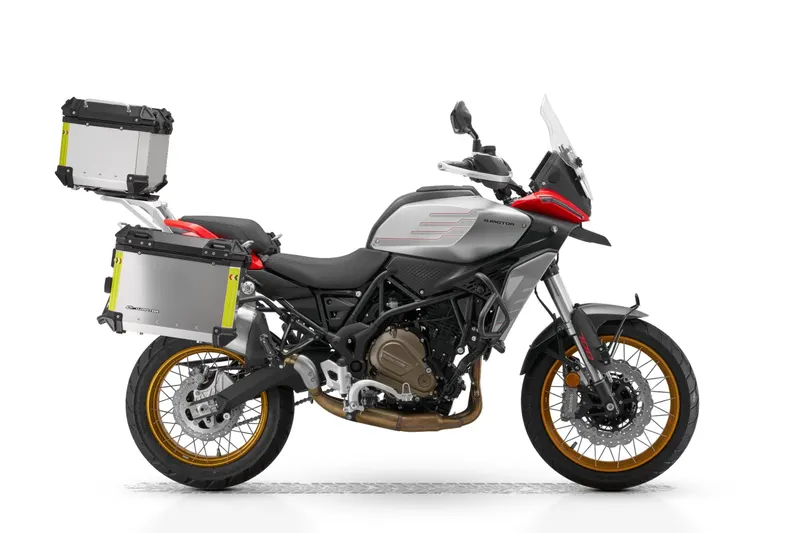 QJ Motor SRT 700 SX TOURING (2026)