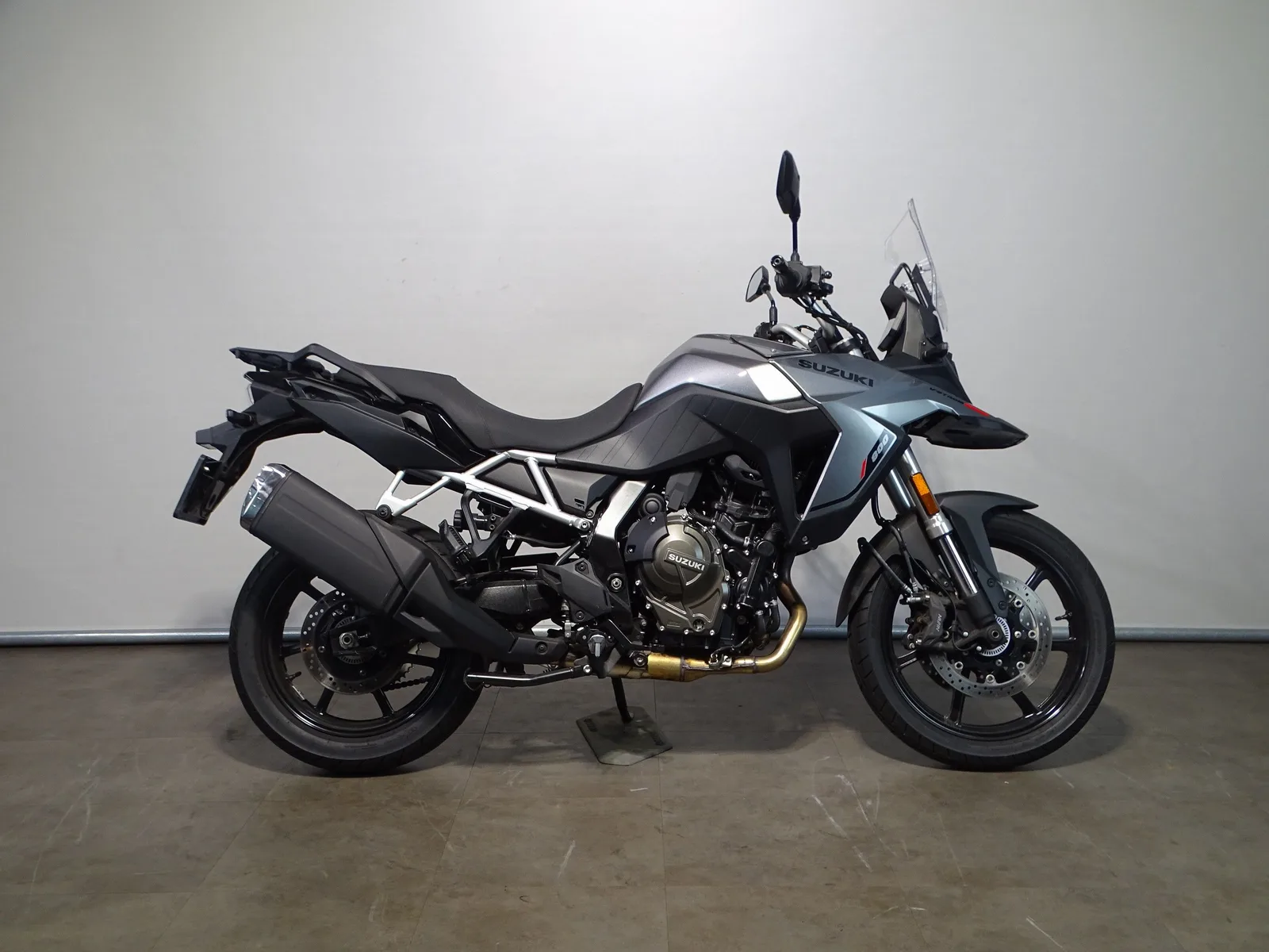 Suzuki DL 800 V-STROM (2025) — foto 1