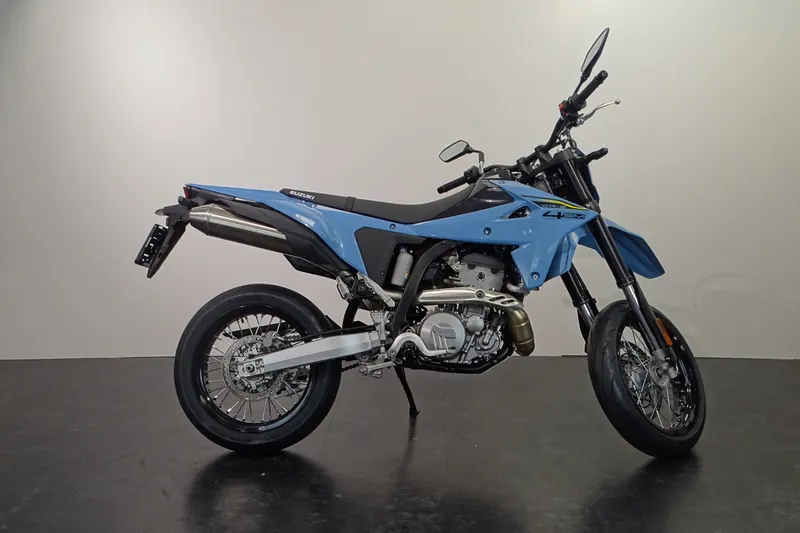 Suzuki DR Z4SM (2026)