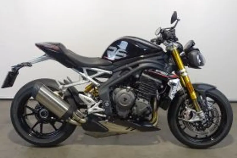 Triumph SPEED TRIPLE 1200 RS (2024)
