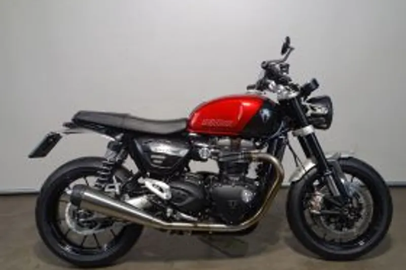 Triumph SPEED TWIN 1200 (2021)