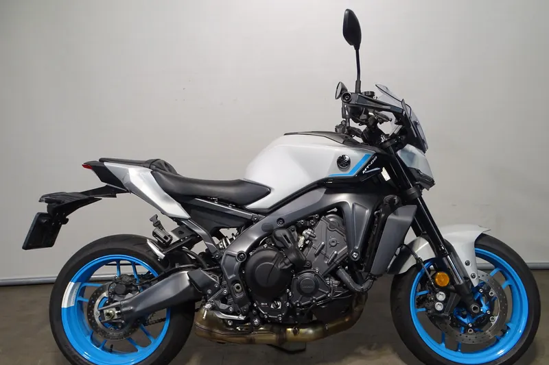 Yamaha MT-09 Y-AMT (2025)