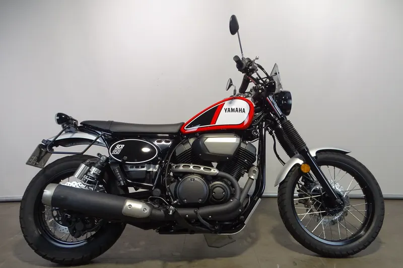 Yamaha SCR 950 (2020)