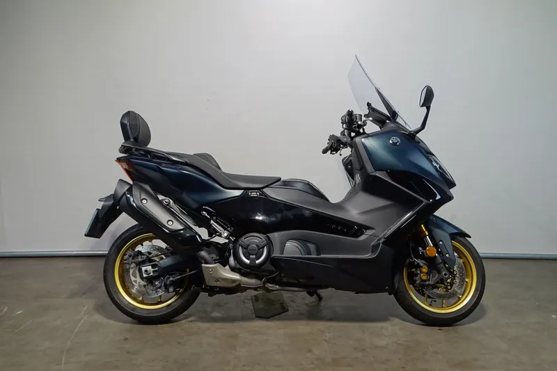 Yamaha T-MAX TECH (2023)
