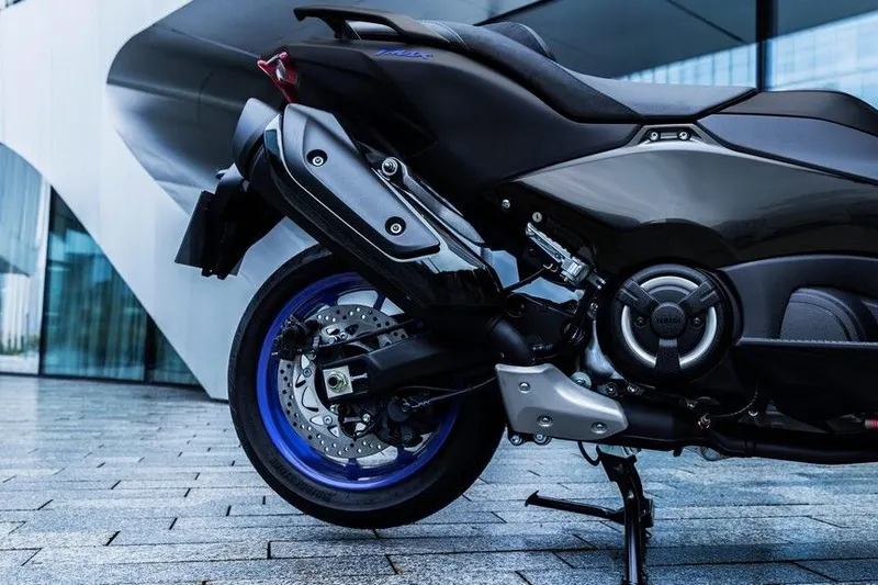 Yamaha T MAX (2024)