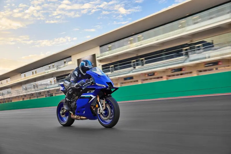 Yamaha R9 (2026)