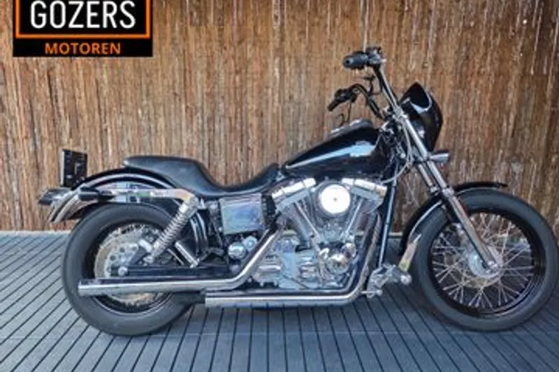 Harley-Davidson Super Glide FXD Dyna (2001)