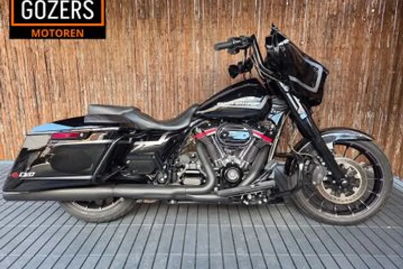 Harley-Davidson Street Glide Flhxse CVO (2019)