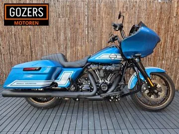 Harley-Davidson Road Glide (2023) — foto 1