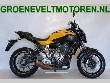 YAMAHA MT 07 ABS (2015) — foto 1