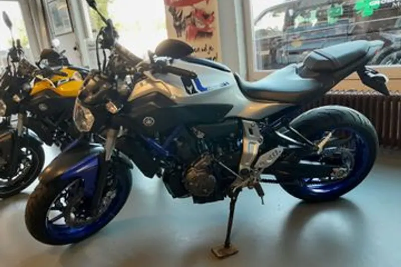 Yamaha MT-07 (2016)