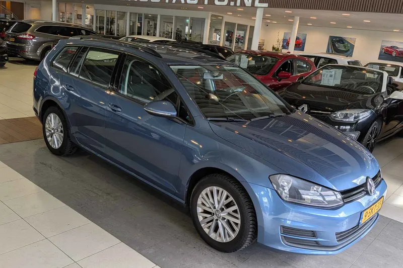 Volkswagen Golf (2013)
